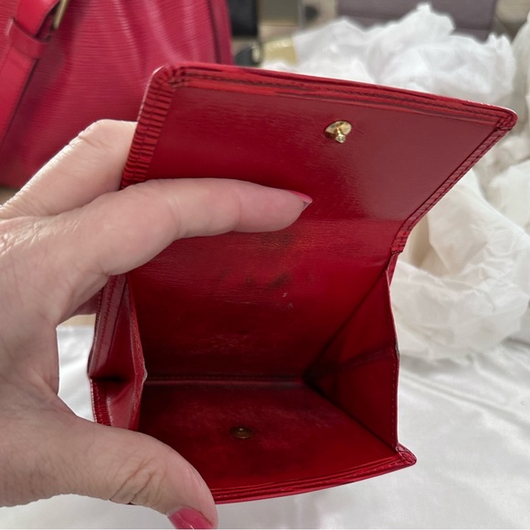 Louis Vuitton Red Epi Noe - Picture 7 of 8